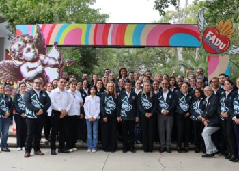 Fomenta el rector Dámaso Anaya talento e innovación en la FADU