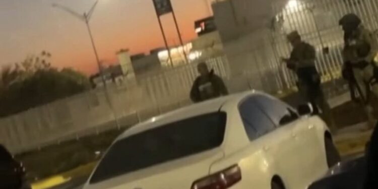 Amanece Reynosa con protesta de obreros y amago de bloqueo carretero