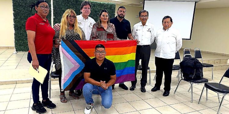 Califica regidor como histórica la reinstalación de COESIDA en Tamaulipas