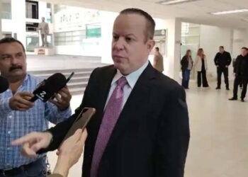 “No se confundan”, aclara Canturosas convicciones y respeto a aliados