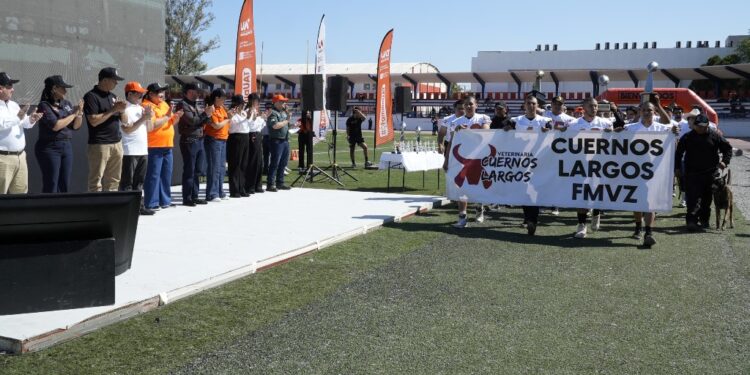El rector Dámaso Anaya inaugura la temporada 2026 de la LUFAUAT