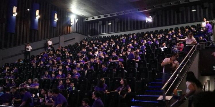 Promueve DIF Tamaulipas funciones de cine inclusivas para niñas y niños neurodivergentes
