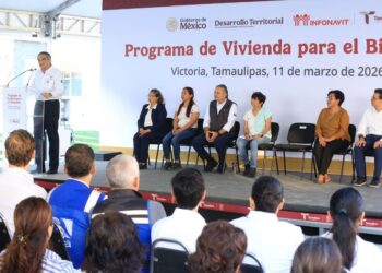 Desde la mañanera, Claudia Sheinbaum encabeza entrega de viviendas en Tamaulipas