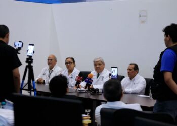 Rechaza encubrimiento director del Hospital Infantil en caso de abuso contra dos médicas