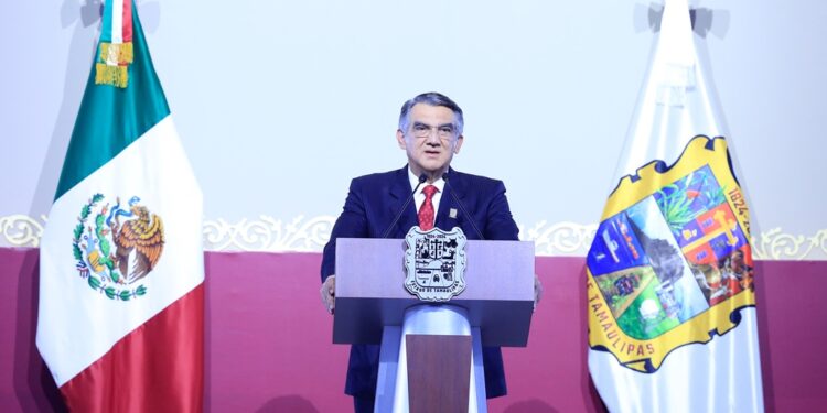 En su Cuarto Informe, el gobernador Américo Villarreal exhortó a evitar la reacción de aquellos que pretenden, desde las noticias falsas, abrir de nuevo el espacio a las oligarquías