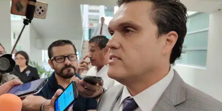 A favor Prieto de austeridad en congresos y reducción de regidores