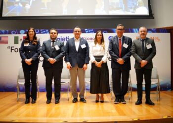 Fortalece Tamaulipas su posicionamiento en la industria de semiconductores desde Nuevo León
