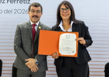 Dra. Laura Jiménez Ferretiz rinde protesta como directora de la FCAT-UAT