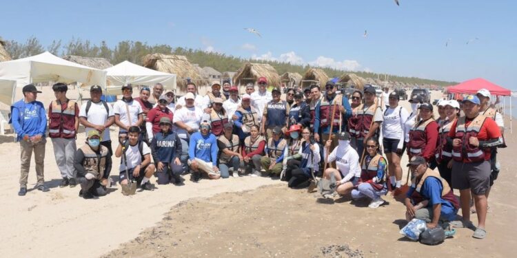 Suma Tamaulipas esfuerzos con Federación y municipios para sanear litoral