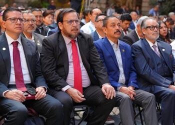 Participa secretario de Educación en Foro Nacional sobre el Impacto de las Tecnologías Digitales en la Educación y en la Salud Mental
