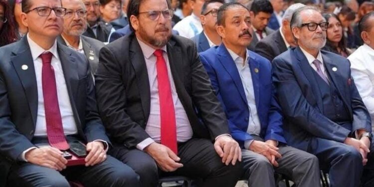 Participa secretario de Educación en Foro Nacional sobre el Impacto de las Tecnologías Digitales en la Educación y en la Salud Mental