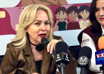 Garantizan acceso universal a la Beca Rita Cetina con módulos de inscripción en escuelas de Tamaulipas