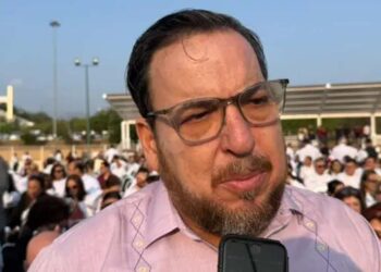 Asegura SET que interinos cubren déficit de profesores