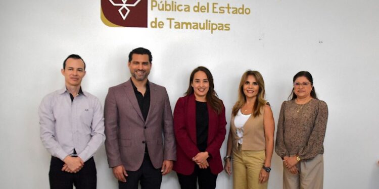 Unen esfuerzos IDPET y Colegio de Notarios para proteger el patrimonio familiar