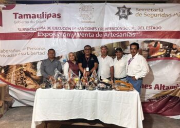 Impulsan reinserción social con artesanías de PPLs en la Fiesta de Abril Tampico 2026