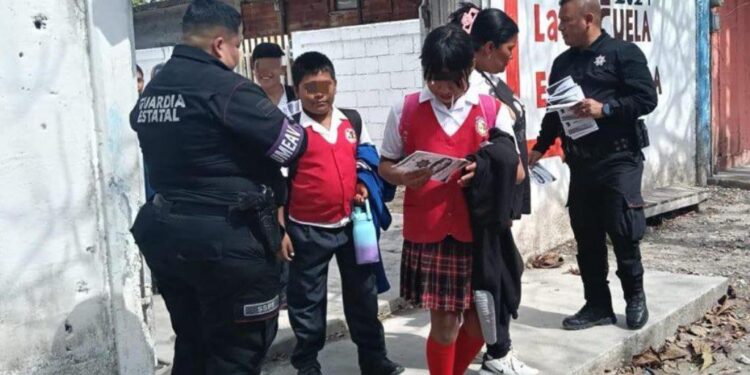 Refuerza Guardia Estatal de Género proximidad con niños y niñas en planteles de educación básica