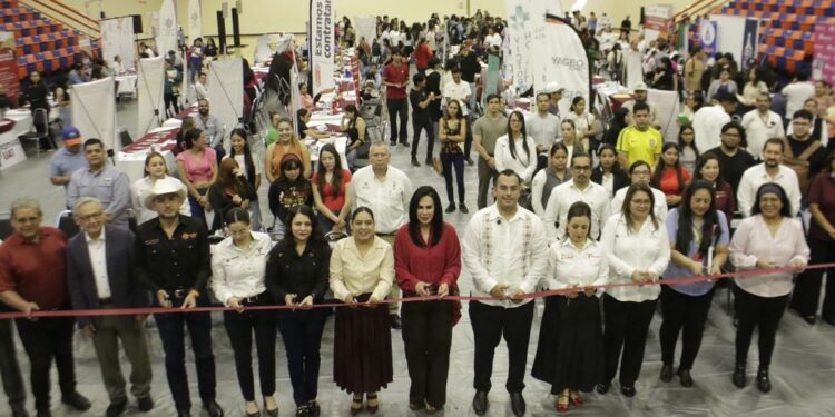 Realizan con éxito Feria Nacional de Empleo de la Mujer 2026 en Ciudad Victoria