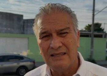 Se va Vicente y llega Adriana Hernández a la SST