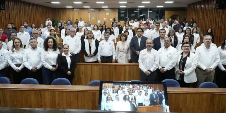 Resguarda la UAT su patrimonio documental y memoria histórica