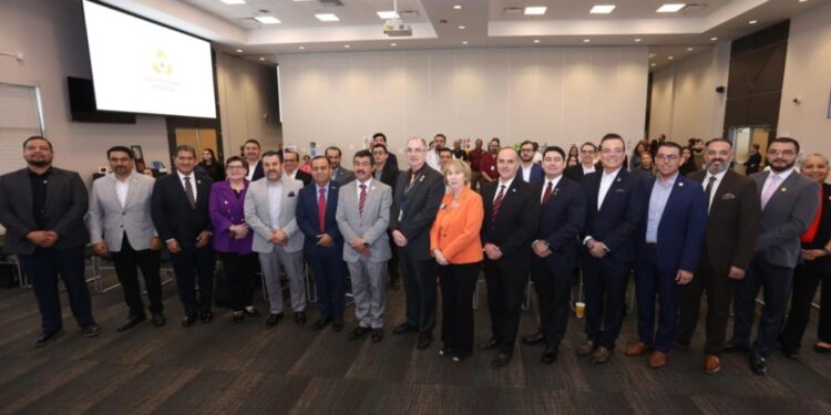 UAT y South Texas College impulsan encuentro binacional de educación