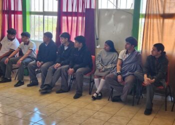 Acerca UPRR oferta educativa a estudiantes del COBAT 11 de Ciudad Mier