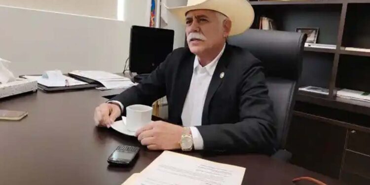 Se tienen que ir el “Cachorro” y compañía; “no ganan ni la elección de su colonia”