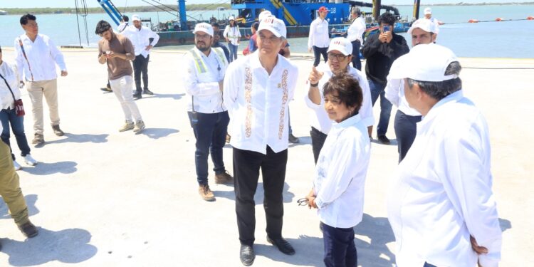 Constatan Américo y titular de la Sedatu obras de urbanización en el Puerto del Norte en Matamoros