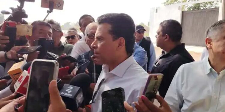 Limpian drenes ante inicio de temporada de huracanes