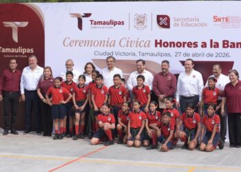 Más y mejores espacios para aprender: gobernador entregó obras en escuela de Ciudad Victoria