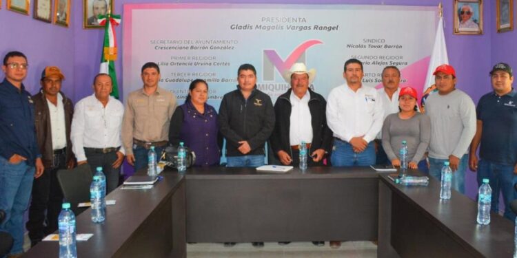 Promueven acciones preventivas contra el gusano barrenador en Miquihuana