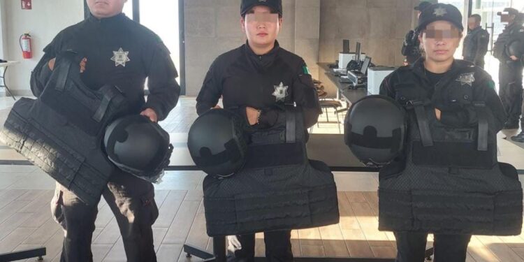 Entrega SSPT equipo táctico a la Guardia Estatal en Nuevo Laredo