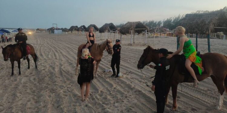 Agrupamiento Montado brinda seguridad y atención en Soto la Marina