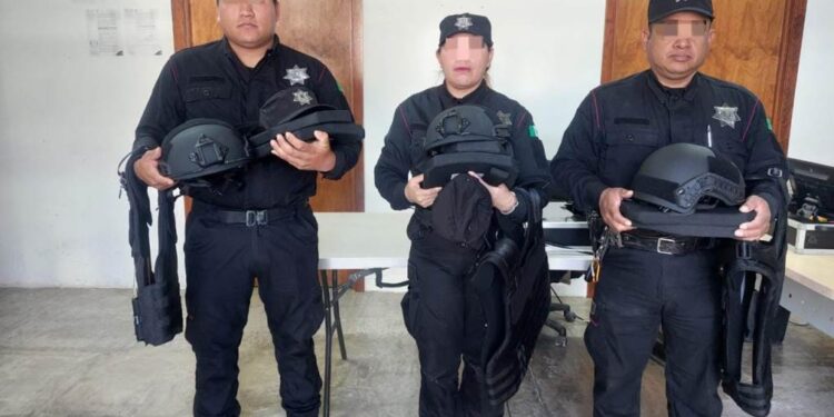 Entrega SSPT equipo táctico a Guardia Estatal en Ciudad Victoria y Tula