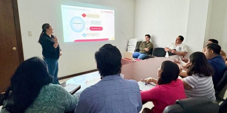 Refuerza TPT capacitación para cumplir obligaciones de transparencia