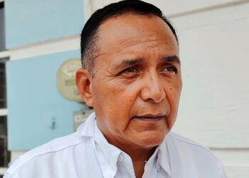 Castañeda exige trabajo social permanente en la política
