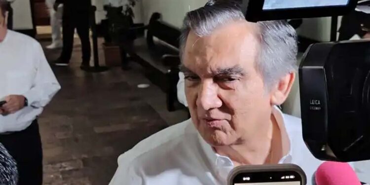Sí tengo visa, reitera AVA