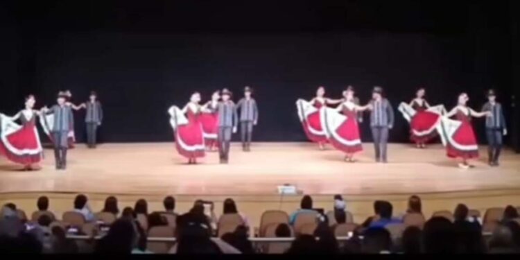 Ballet Folklórico de Tamaulipas celebra 42 años con espectáculo en Tampico