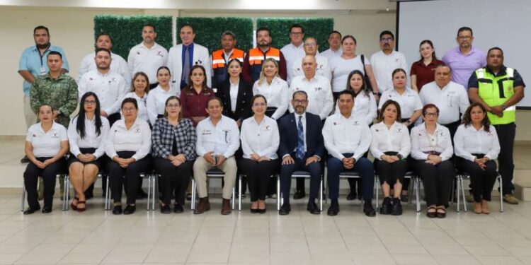 Evalúa Comando Interinstitucional del Sector Salud programas preventivos y de atención a la población