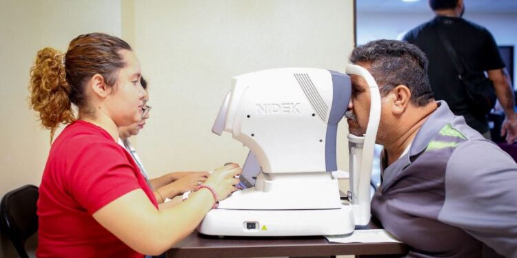 Avanza campaña de valoraciones oftalmológicas “Bienestar en tu mirada” del DIF Tamaulipas