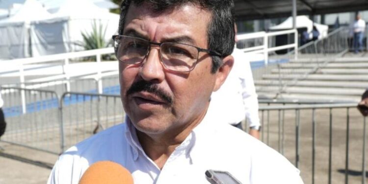 Ningún joven se quedará sin cursar bachillerato: Dámaso Anaya