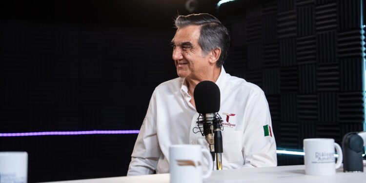 En “Diálogos con Américo”, gobernador destaca avances tecnológicos en salud e infraestructura hospitalaria