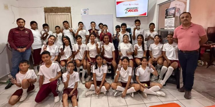 Fortalece INJUVE prevención y bienestar emocional en comunidades rurales