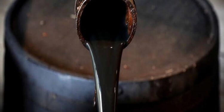 Incrementa 21.9% proceso de refinación de crudo en 1er trimestre del 2026; disminuye importación de combustibles: Pemex
