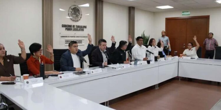 Avanza Plan B local en comisiones y mañana será votado