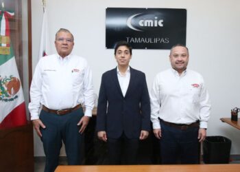 Refrendan Gobierno y CMIC compromiso con movilidad ordenada y desarrollo urbano