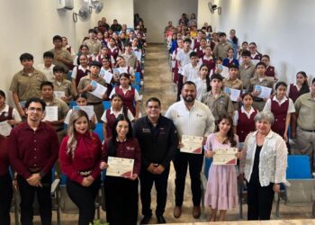 Logran estudiantes de la zona ribereña certificación internacional de inglés