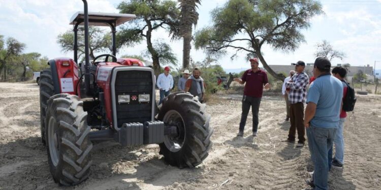 Fortalece Gobierno de Tamaulipas productividad agrícola con Central de Maquinaria