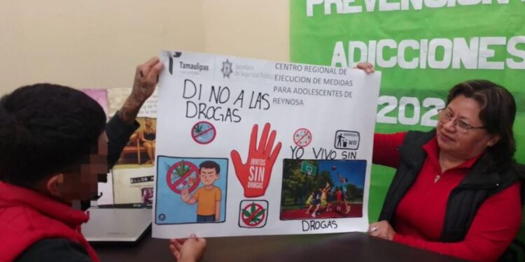 Implementa DEMA “Jornada de Prevención de Adicciones” con adolescentes y padres de familia en Reynosa
