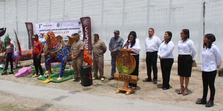 Participan CEDES Matamoros y Altamira en convocatoria nacional de elaboración de alebrijes mundialistas