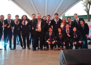 Obtiene plata la rondalla de la UPV en encuentro nacional cultural y deportivo